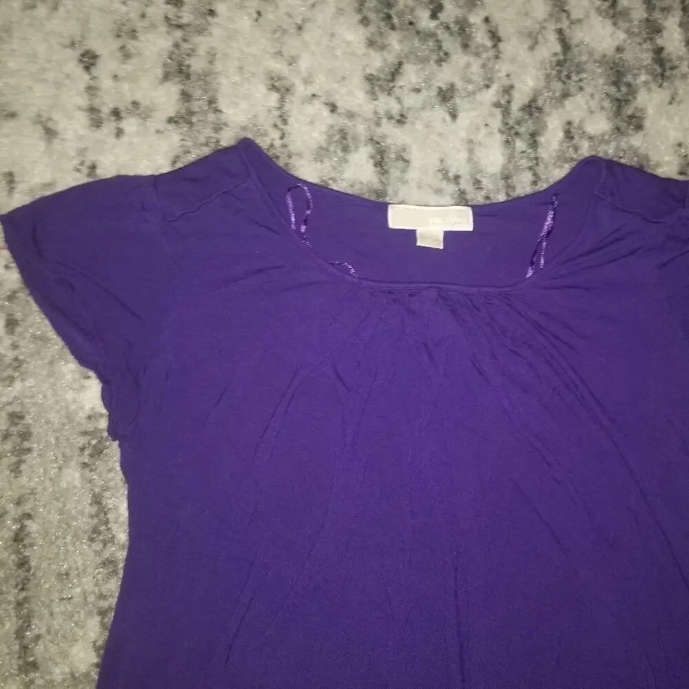 Michael Kors Casual Top Medium ~~ Purple good condition